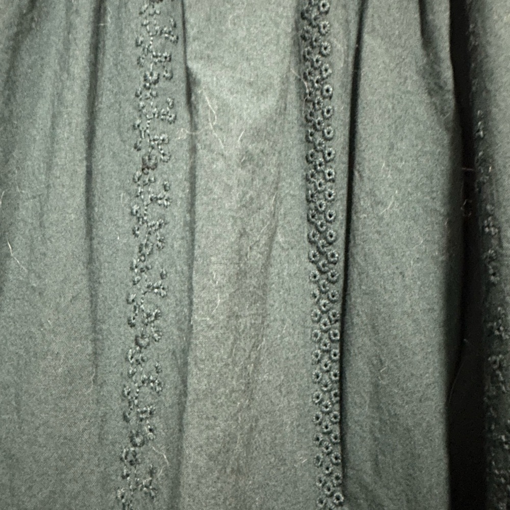 Elegant Green Women's Boho Eyelet Dress - Picture 5 of 5